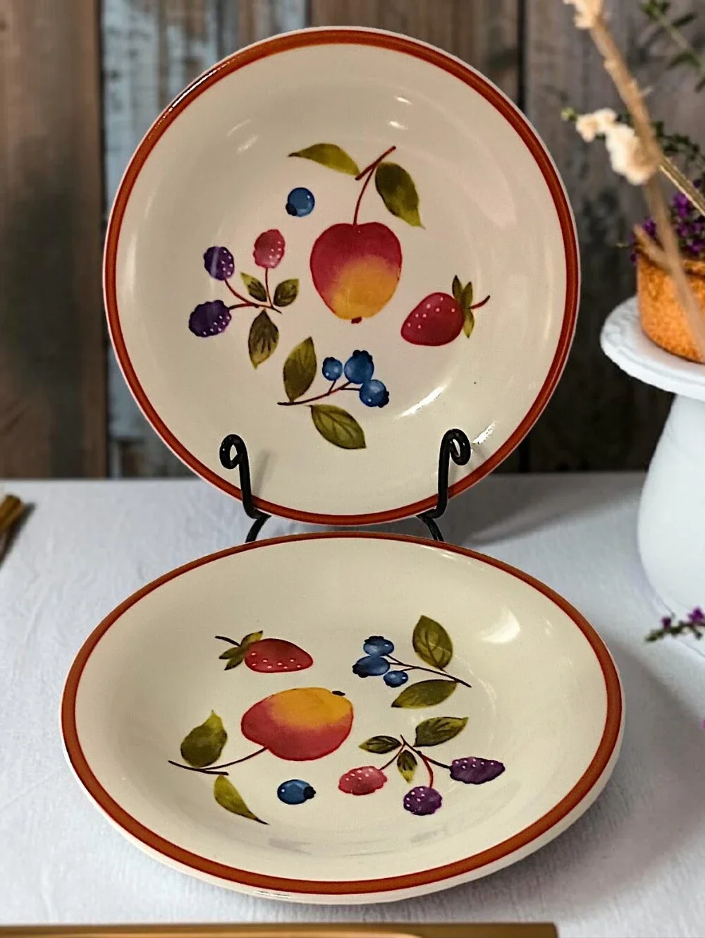2 Longaberger Fruit Medley Plates Bread Berry Lunch Stoneware‎ Farmhouse Rustic